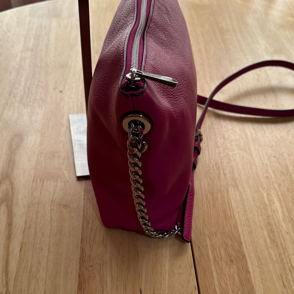 Michael Kors Pink Leather Shoulder Bag - Picture 4 of 10